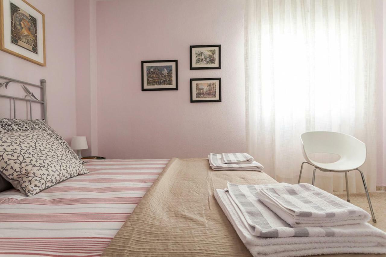 Apartamento Jardin De Santa Paula Sevilla Exterior foto